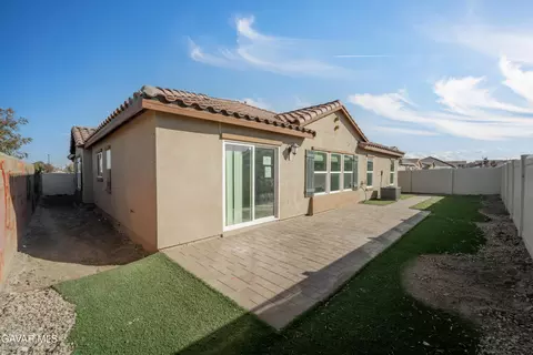 Exterior - 44755 22nd St E, Lancaster, CA 93535 photo 4 of 4