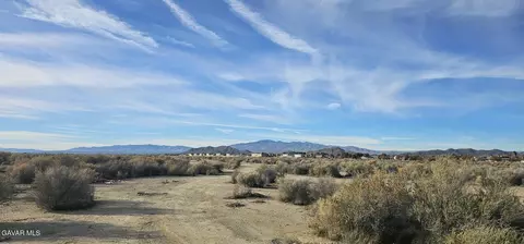 35 Th St W Buckhorn Ave, Rosamond, CA 93560