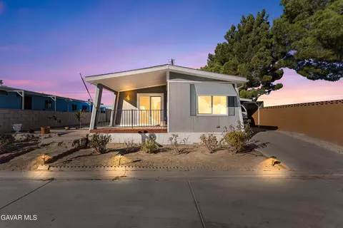 48303 20th St W #SPC 207, Lancaster, CA 93534