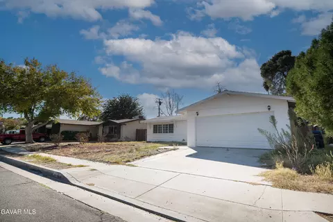 614 Pondera St E, Lancaster, CA 93535 photo 14