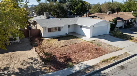 614 Pondera St E, Lancaster, CA 93535 photo 16