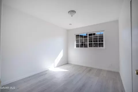 614 Pondera St E, Lancaster, CA 93535 photo 8