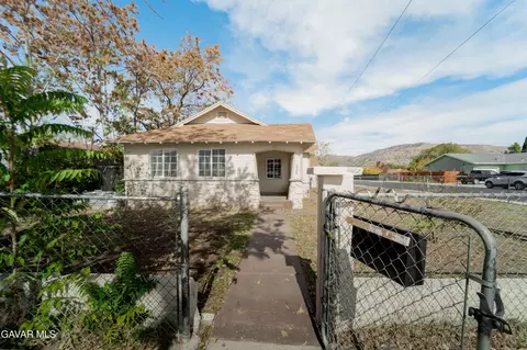 229 H St E, Tehachapi, CA 93561