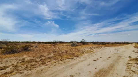 185 Th St East Vicinity Ave E2, Lancaster, CA 93535