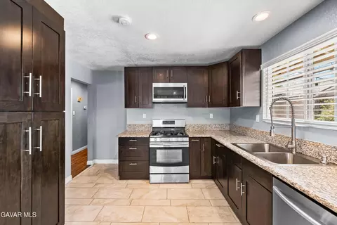 1029 Avenue H8 Ave W, Lancaster, CA 93534 photo 10