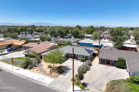 1029 Avenue H8 Ave W, Lancaster, CA 93534 photo 3