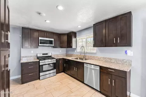 1029 Avenue H8 Ave W, Lancaster, CA 93534 photo 9
