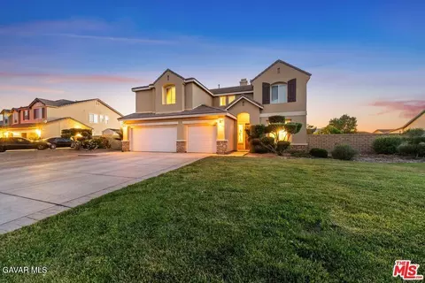 Exterior - 41507 Alexo Dr, Lancaster, CA 93536 photo 3 of 13