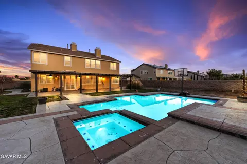 Exterior - 41507 Alexo Dr, Lancaster, CA 93536 photo 6 of 13