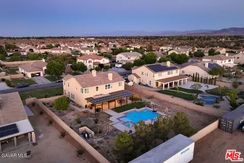 View/Area - 41507 Alexo Dr, Lancaster, CA 93536 photo 3 of 5