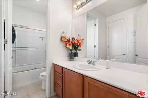 Entry Way - 41507 Alexo Dr, Lancaster, CA 93536 photo 6 of 6