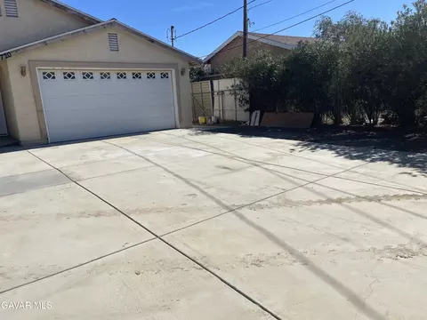37720 90th St E, Littlerock, CA 93543 photo 2