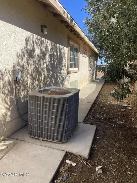 37720 90th St E, Littlerock, CA 93543 photo 9
