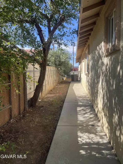 37720 90th St E, Littlerock, CA 93543 photo 10