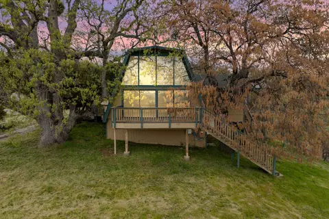 30301 Knight Ct, Tehachapi, CA 93561