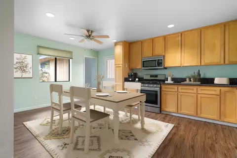 Dining - 30301 Knight Ct, Tehachapi, CA 93561 photo 1 of 1