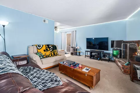 1138 Avenue J4 E, Lancaster, CA 93535 photo 6
