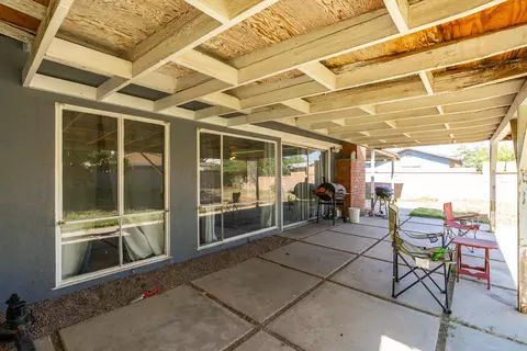 1138 Avenue J4 E, Lancaster, CA 93535 photo 22