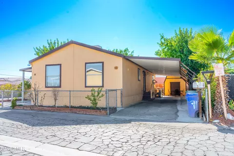 3255 Avenue R E #91, Palmdale, CA 93550