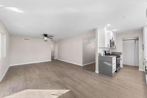45503 Andale Ave, Lancaster, CA 93535 photo 12