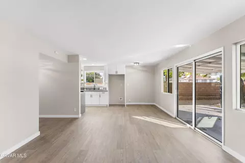 45503 Andale Ave, Lancaster, CA 93535 photo 8