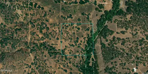 33089 Sycamore Rd, Tollhouse, CA 93667