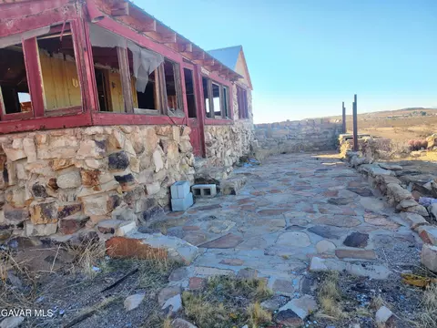 Exterior - 25555 Ave H8 E, Lancaster, CA 93535 photo 3 of 7