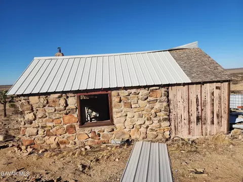 Other - 25555 Ave H8 E, Lancaster, CA 93535 photo 1 of 5
