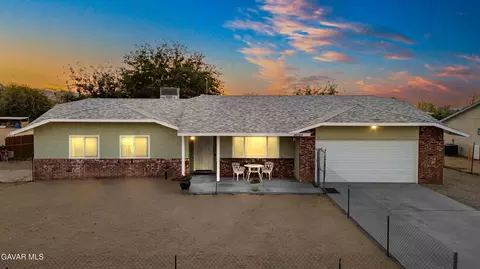 40305 174th St E, Lake Los Angeles, CA 93591