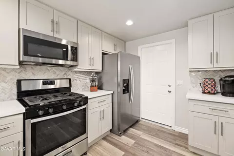 40305 174th St E, Lake Los Angeles, CA 93591 photo 11