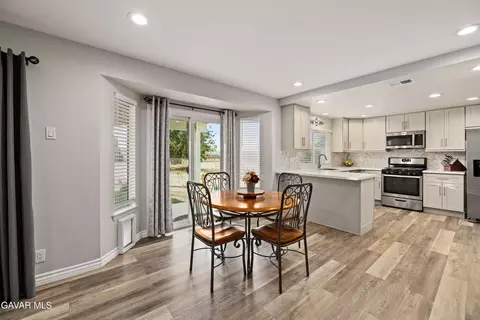 40305 174th St E, Lake Los Angeles, CA 93591 photo 7