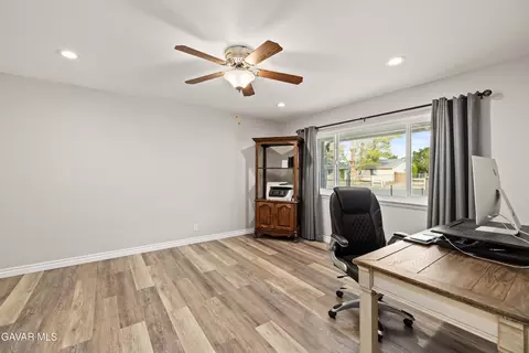 40305 174th St E, Lake Los Angeles, CA 93591 photo 13
