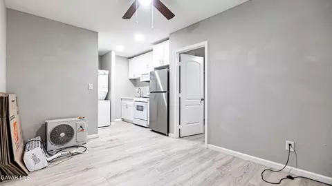 Other - 37519 Hudson St, Palmdale, CA 93552 photo 8 of 14