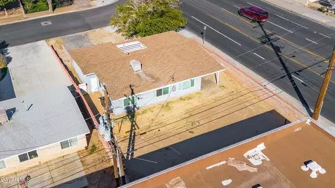 View/Area - 1004 Ave J14 W, Lancaster, CA 93534 photo 1 of 3