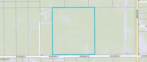 3 W H Ave, Lancaster, CA 93536 photo 2