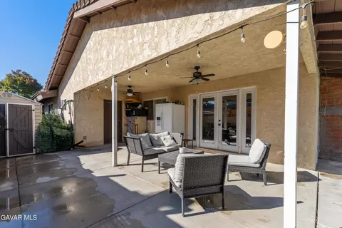 Exterior - 44170 Halcom Ave, Lancaster, CA 93536 photo 4 of 4