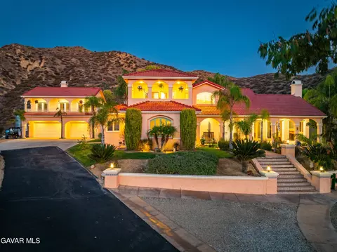 30040 San Francisquito Canyon Rd, Santa Clarita, CA 91390
