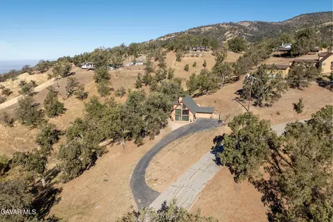 30320 Rollingoak Dr, Tehachapi, CA 93561 photo 29