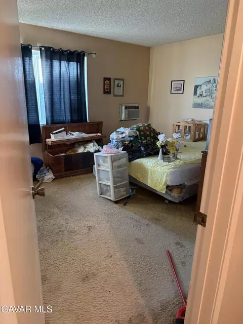 Bedroom - 17341 Fairfax St, Fontana, CA 92336 photo 1 of 1