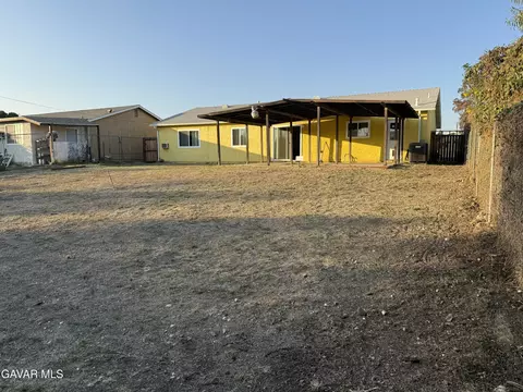 Exterior - 17341 Fairfax St, Fontana, CA 92336 photo 2 of 5