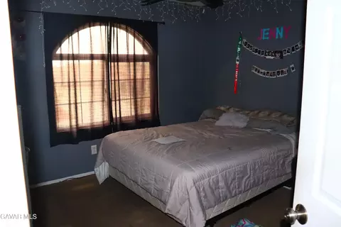 5642 Lighthouse Ln, Palmdale, CA 93552 photo 12