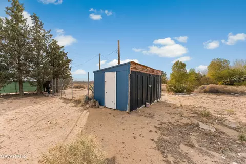 Exterior - 329 Trotter Ave E, Mojave, CA 93501 photo 1 of 1