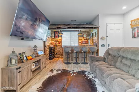 1413 Wild Olive Rd, Tehachapi, CA 93561 photo 4