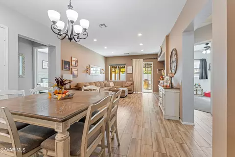 1413 Wild Olive Rd, Tehachapi, CA 93561 photo 9