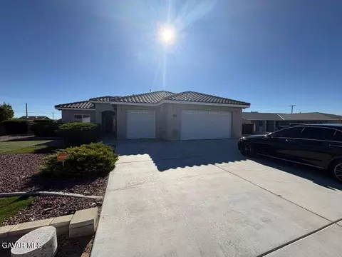 21750 Bancroft Dr, California City, CA 93505