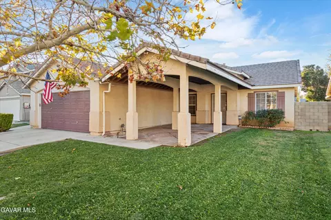 45445 Pickford Ave, Lancaster, CA 93534