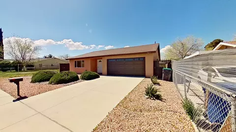 Exterior - 38553 4th St E, Palmdale, CA 93550 photo 2 of 2