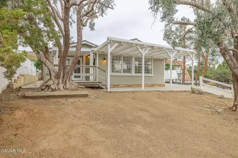 31811 2nd St, Acton, CA 93510