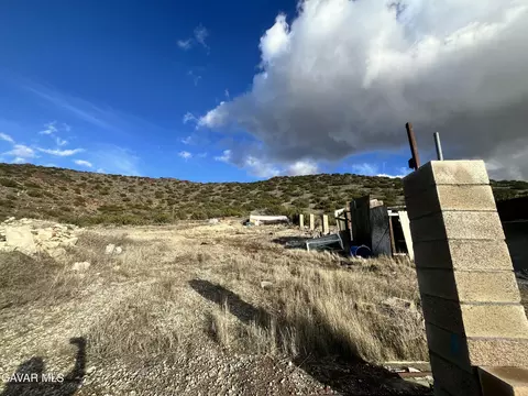 Tuckerway Ranch Rd Road, Acton, CA 93510 photo 5