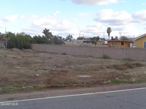 40 Th Ste Ave S12 St E, Palmdale, CA 93550 photo 2